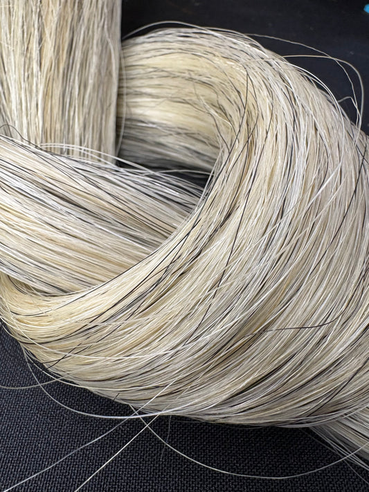 Light  Mix Tail Horsehair