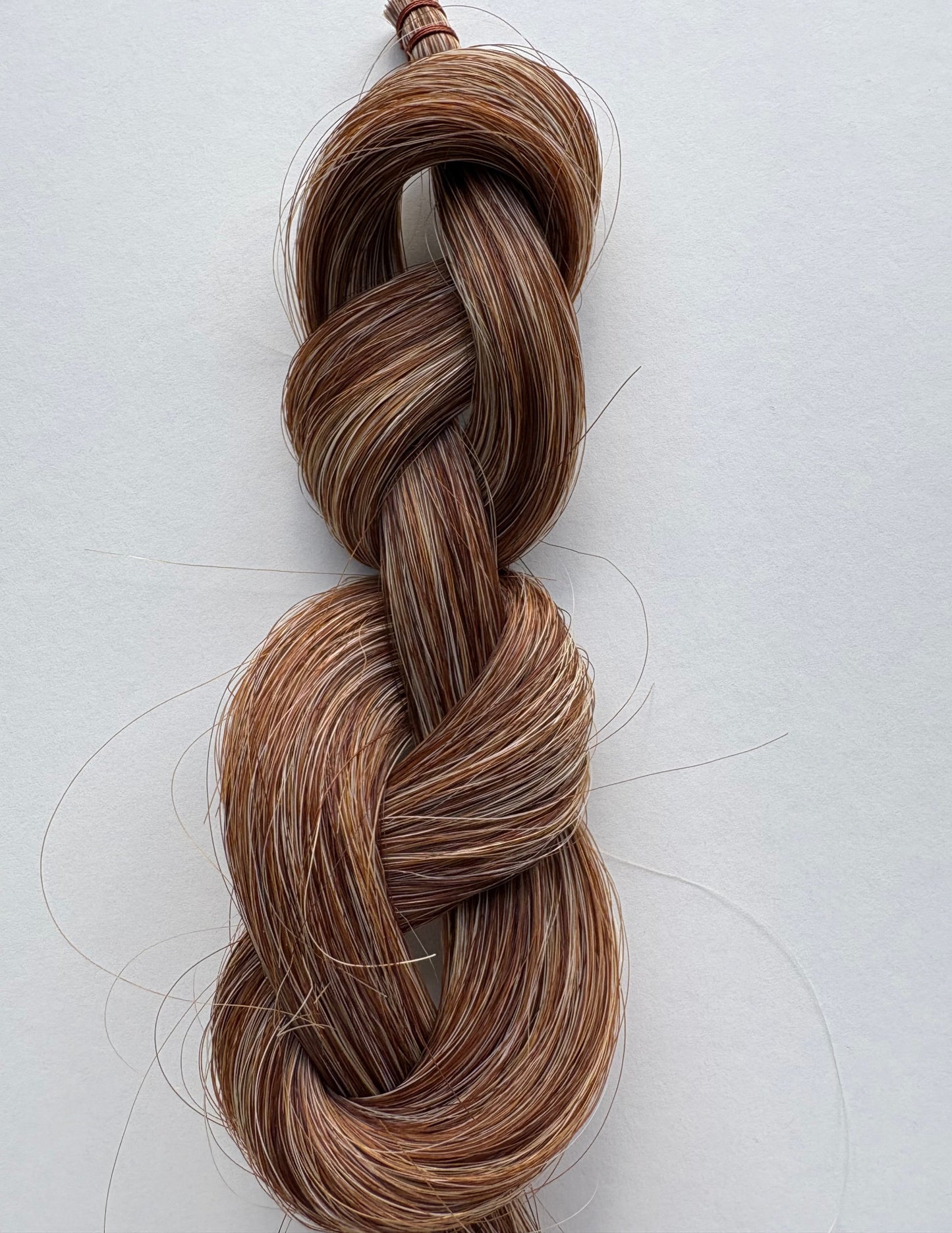 Medium Sorrel Mix Tail Horsehair