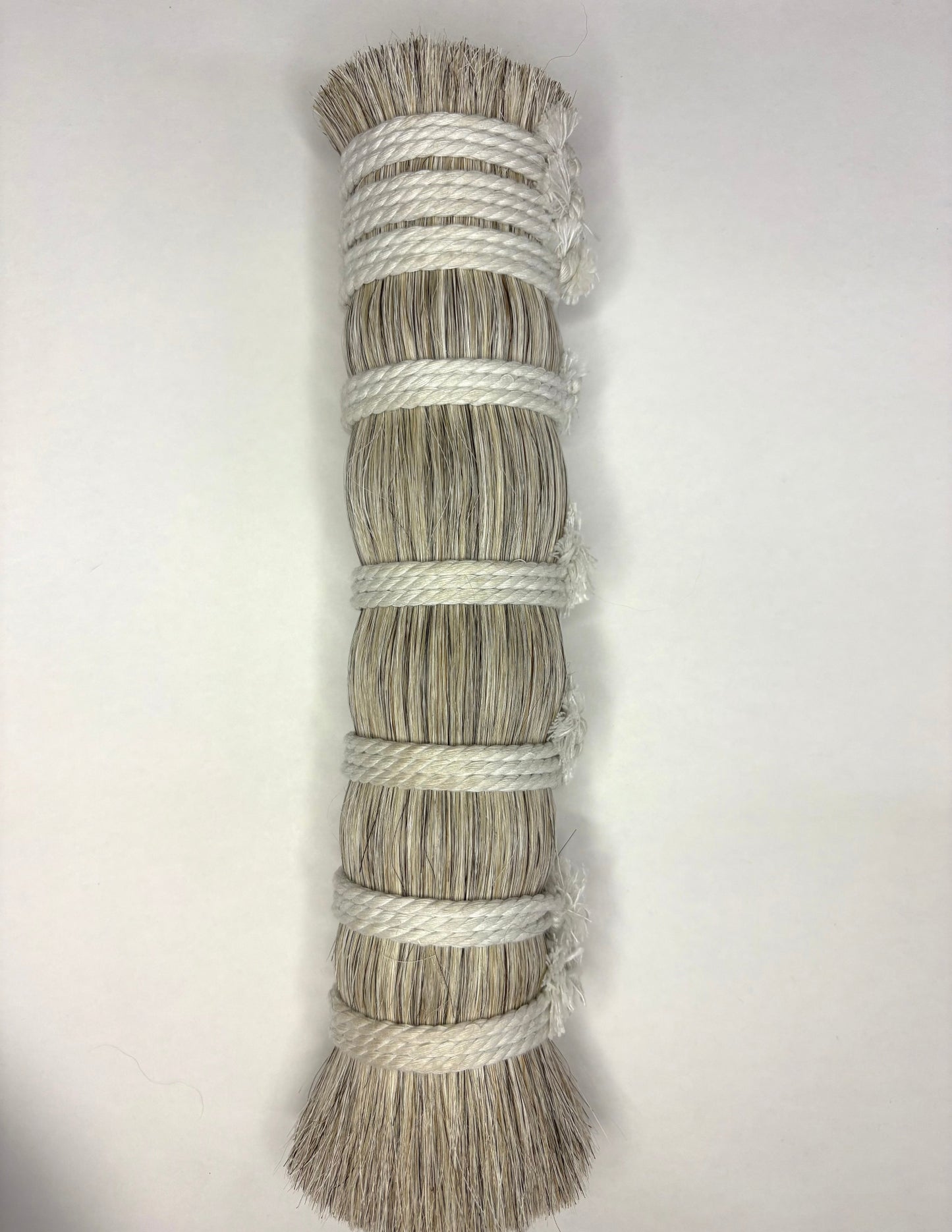 Mane Horsehair Over 6"