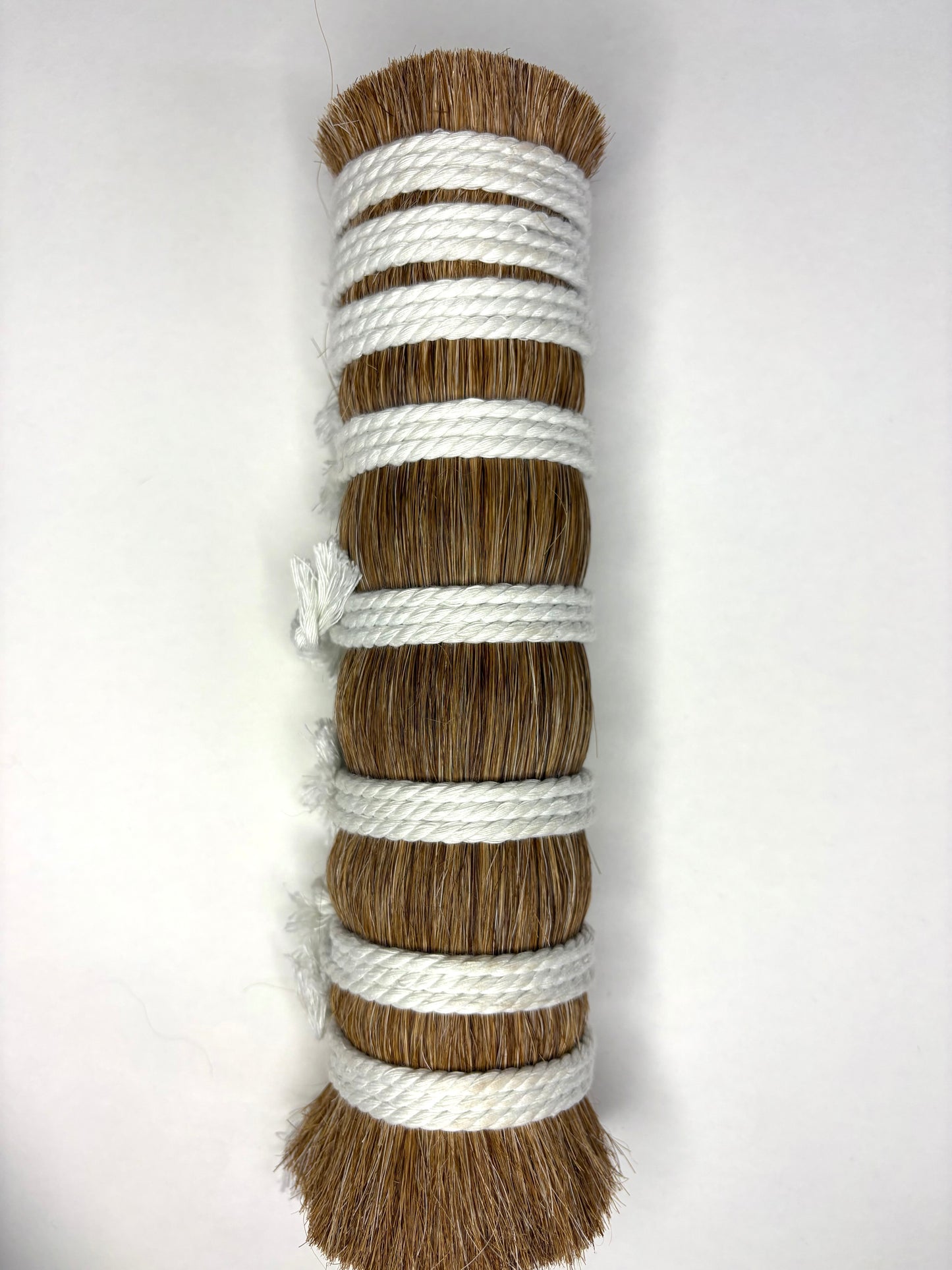 Mane Horsehair Over 6"
