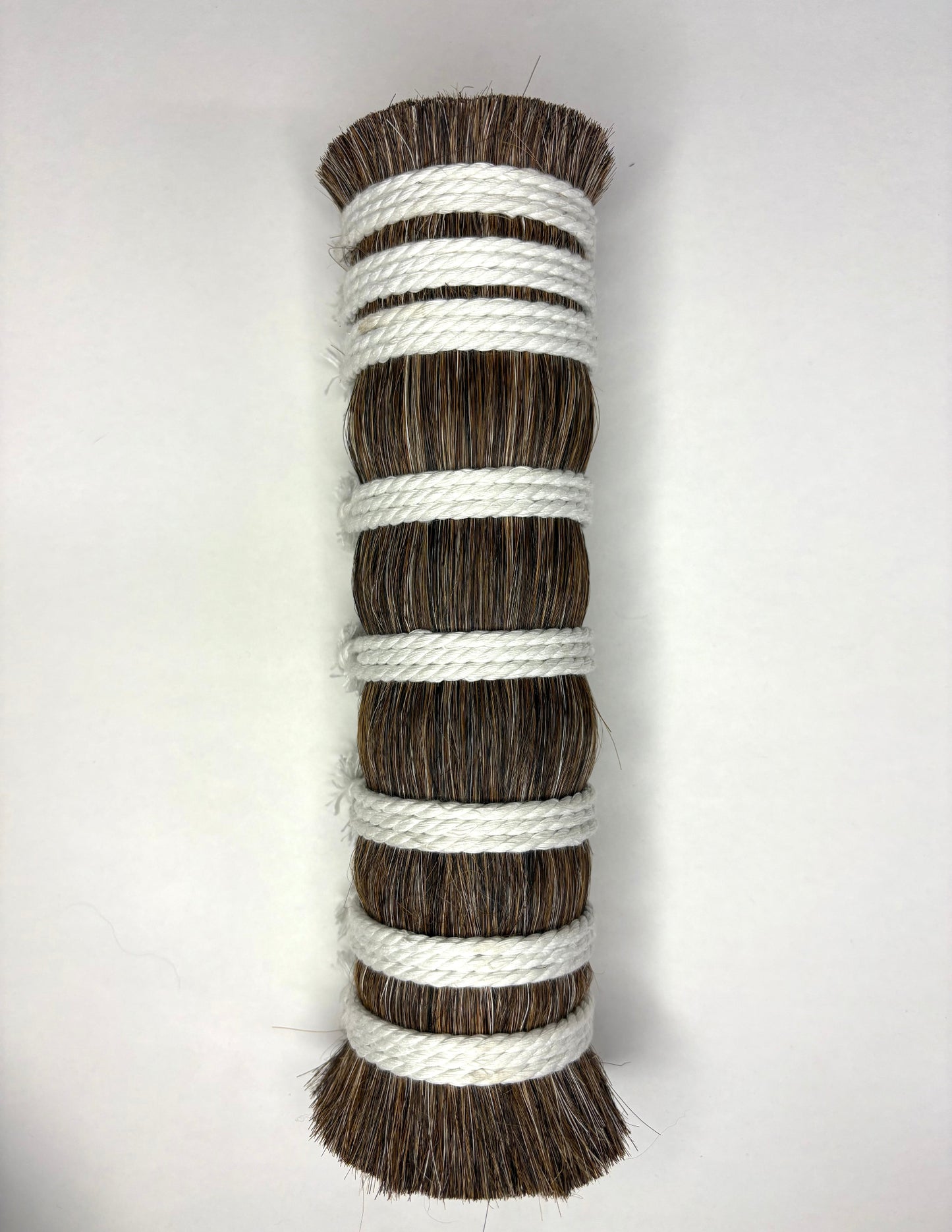 Mane Horsehair Over 6"